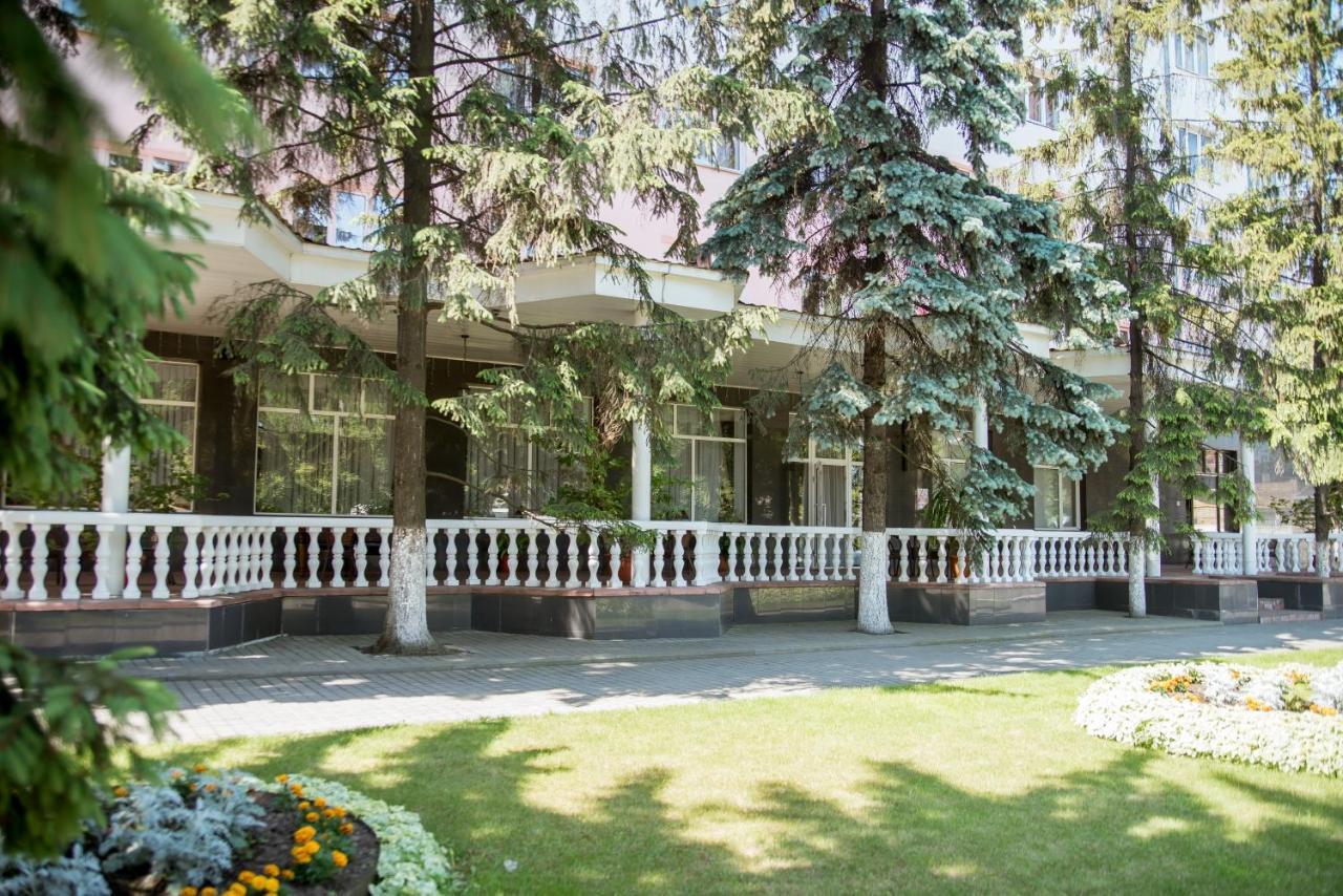 Dniprovski Zori クレメンチューク エクステリア 写真